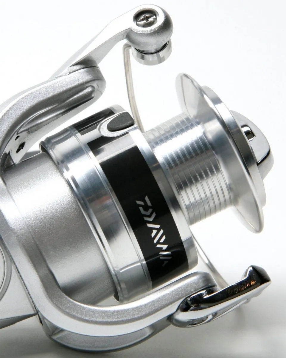 DAIWA SWEEPFIRE E 3000 AB